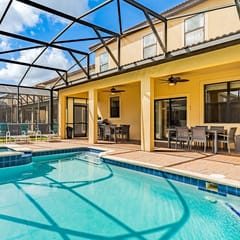 1401 Thunderbird Villa