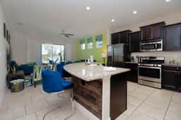 5128 Oakbourne