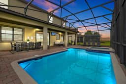 1446 Moon Valley Dr