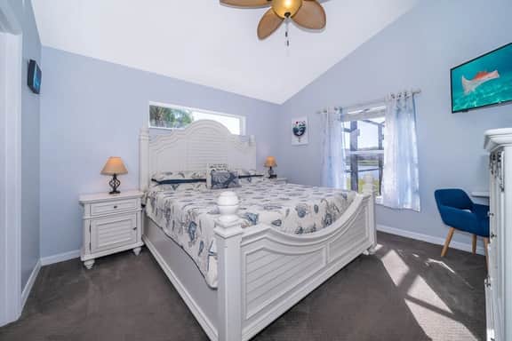 1396 Seasons Boulevard