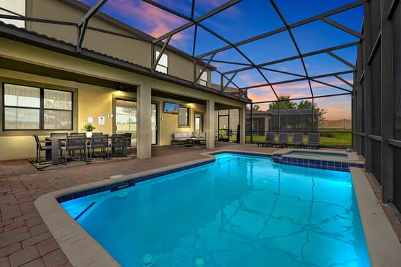 1446 Moon Valley Dr