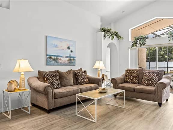 4665 Cheyenne Point Trail