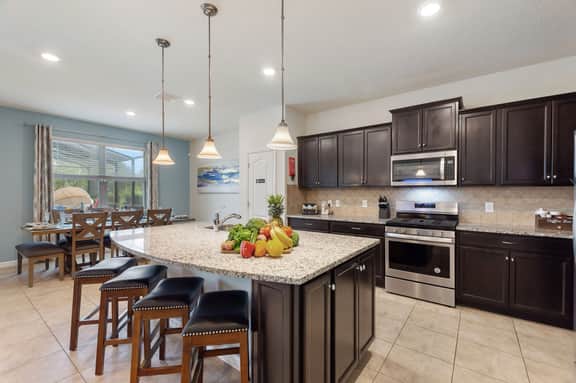 5525 Anchor Cove Villa