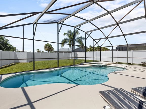 4665 Cheyenne Point Trail