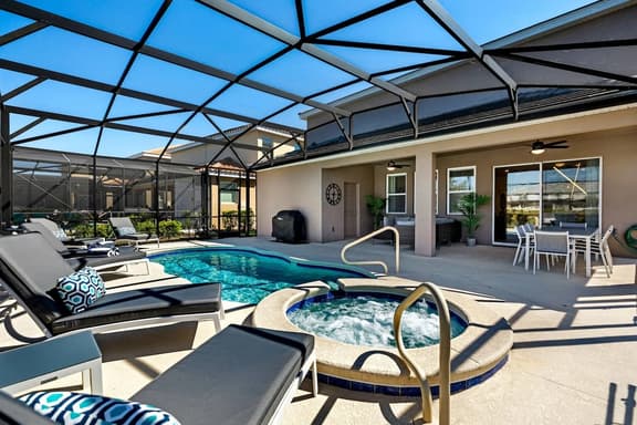 7538 Oakmoss Loop - Image 1